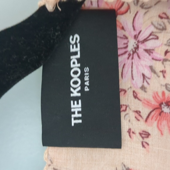 The Kooples Blouse Pink Floral Lace Insert 9 Perfect Strangers Nicole Kidman NWT - Picture 7 of 11